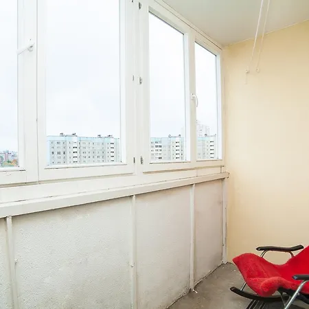 Zhukovskogo 2 *