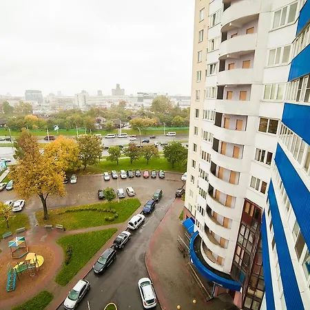 Zhukovskogo 2 *